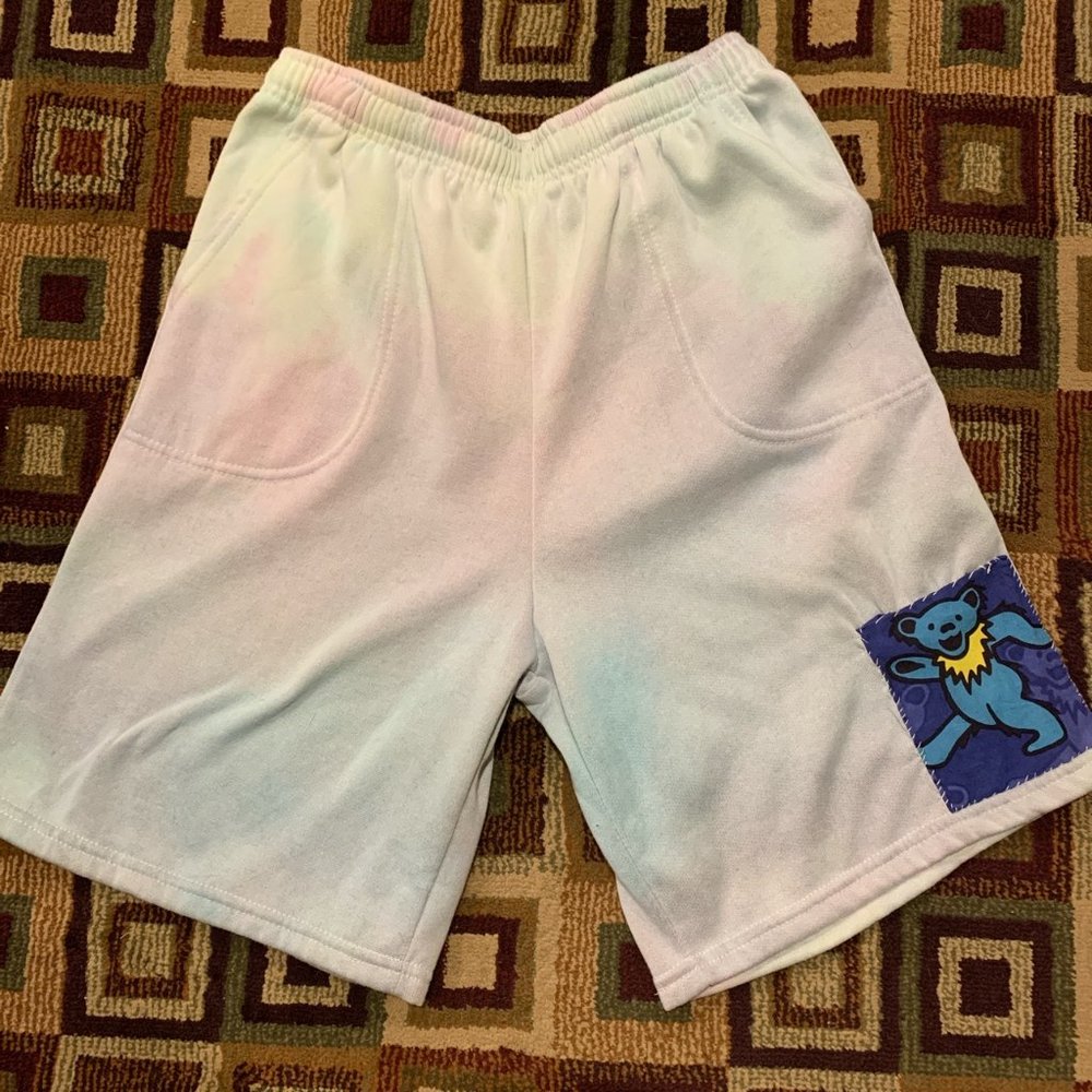 TIE DYE GRATEFUL DEAD SHORTS